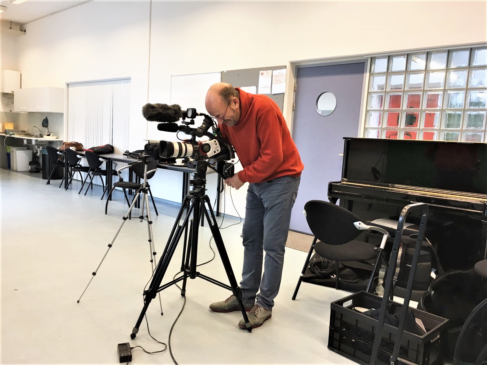 Albert Achter Camera 1